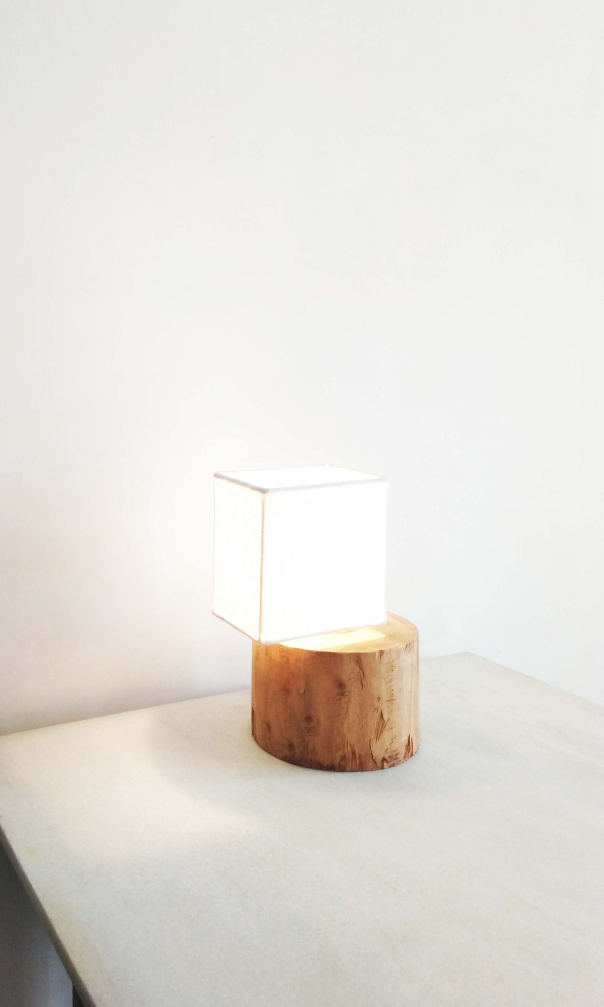 b05 Table Lamp | Mahogany Wood & Cotton