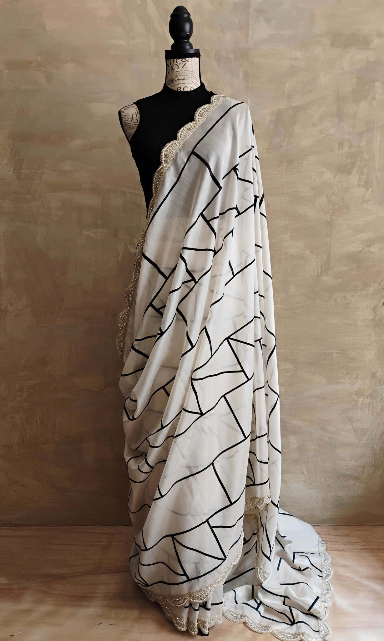 a40 Anais Sari I Soft Silk-By-Cotton Weave With Geometric Thread Work & Fine Beaded Border| Ready To Ship