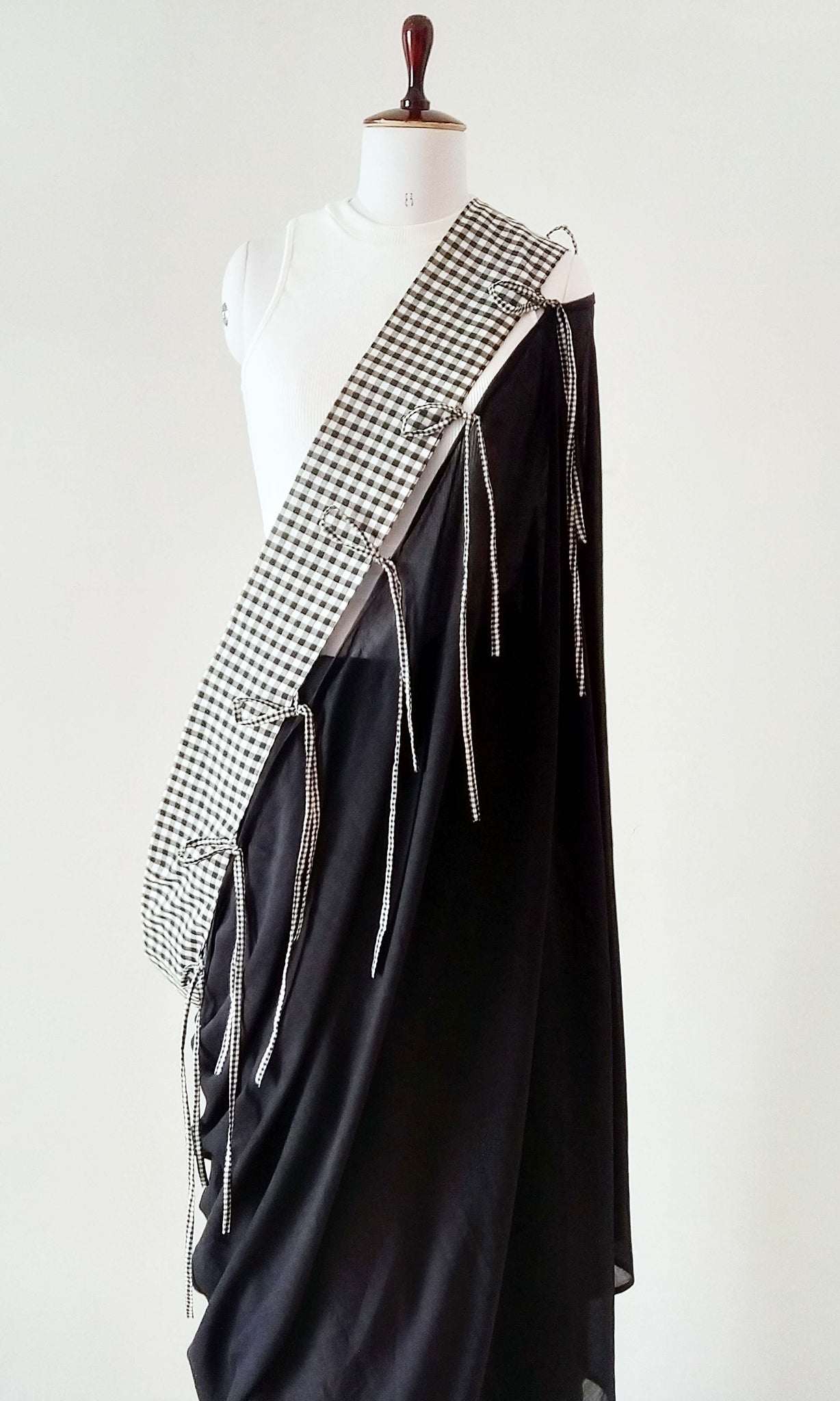 e14  Dialogue Deconstructed & Riveted Border Sari | Fine Count Soft Cotton | Ready To Ship